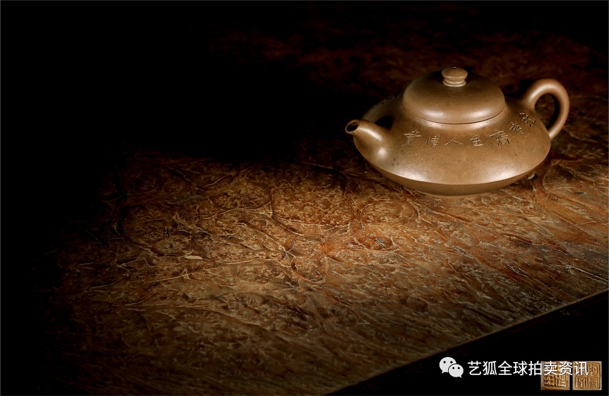 清中期 杨彭年制“阿曼陀室”款、晚香斋主人清赏紫泥合欢壶